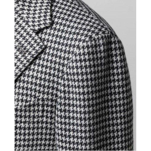Classic Houndstooth by the Ficus